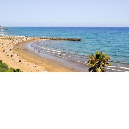 Deluxe room with Half Board, Wifi from 250m a Playa del Ingles