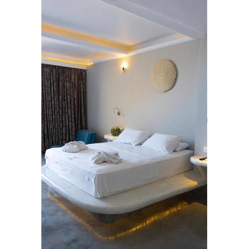 Demilmar Luxury Suites