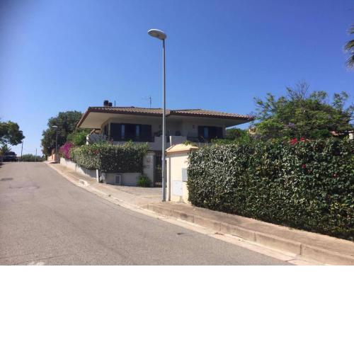 Depandance in villa Deffenu 100 mt dalla spiaggia