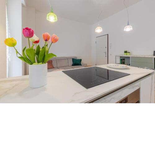 Design Premium Apartment in Center Milan - HomeUnity