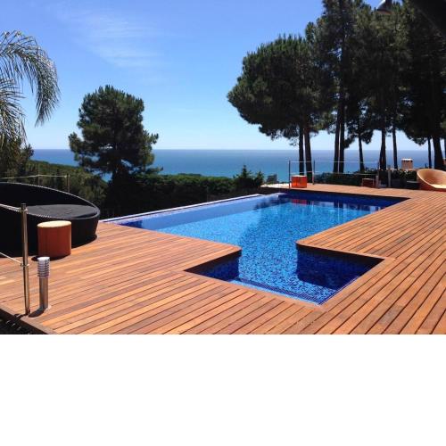 Design villa with sea views
