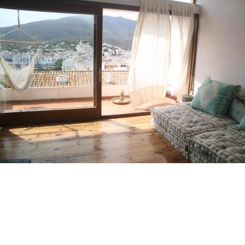 Designer House with panoramic view and parking