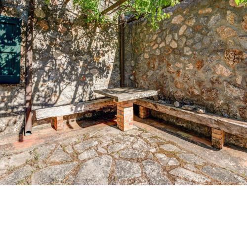 Detached villa in Ansedonia with sea view