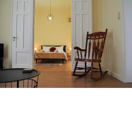 Deus Apartment_ Athens Center