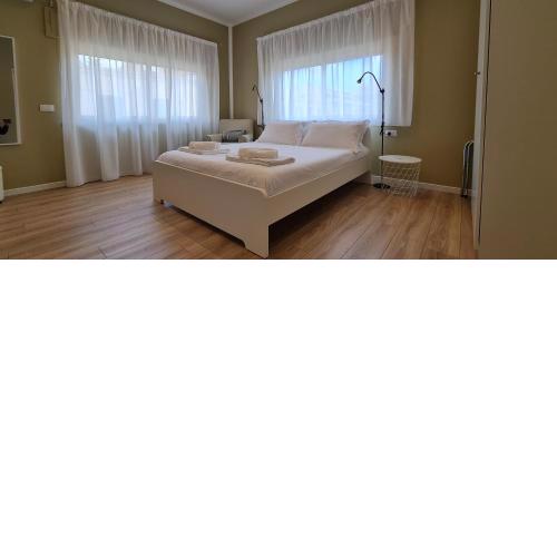 Di Fresco Apartments - Holiday House