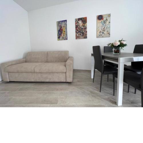Diamond apartment