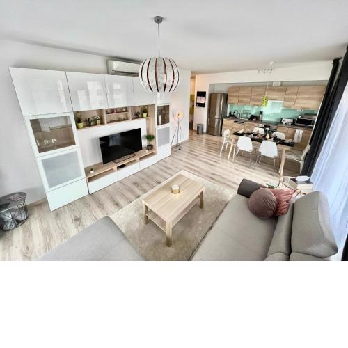 Diamond Apartments - 3 bedroom, luxurious apartment in the heart of the city