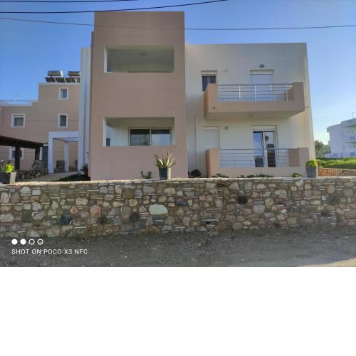 Diamond Deluxe Apartments Mastichari