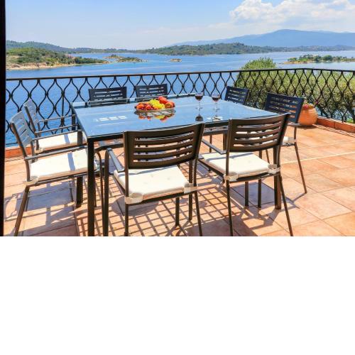 Diaporos View House