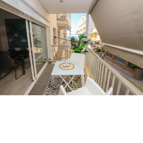 DIFFERENTFLATS Solmarina