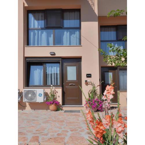 Dimitra - Loft Apartments
