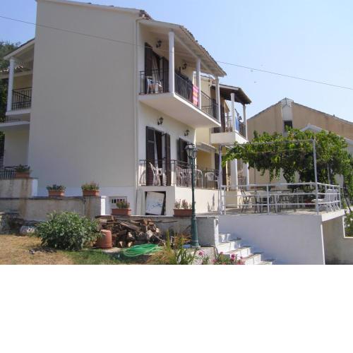 Dimitrakis Apartments