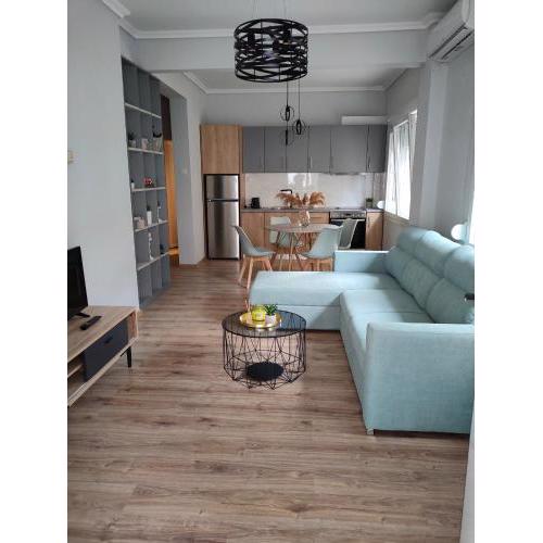 DIMITRA'S APARTMENT