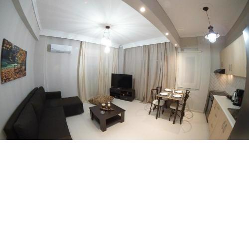 Dimitris House 3