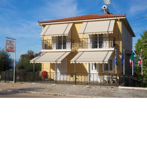 Dimitris Studios