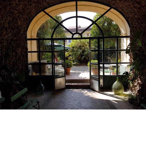 Dimora Aganoor: the guesthouse - relais & gourmet - a few steps from the divine