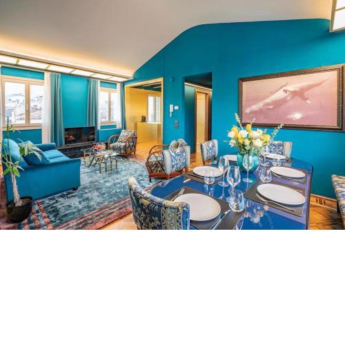 Dimora San Trovaso Four Bedrooms Terrace and Canal View Apt