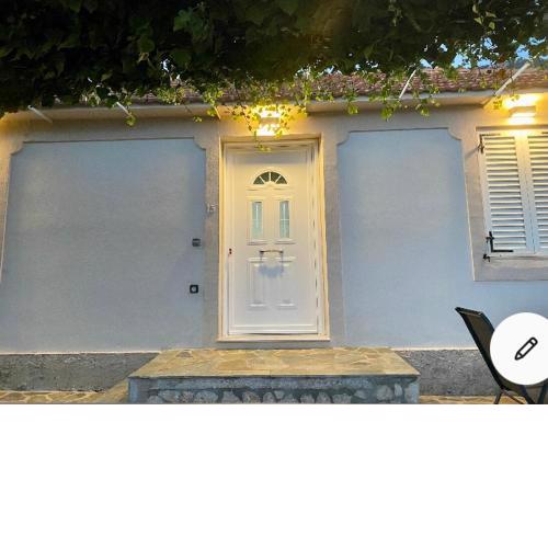 Dina’s house 2