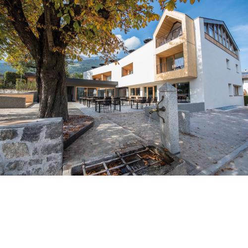 Dining & Living Alpenrose