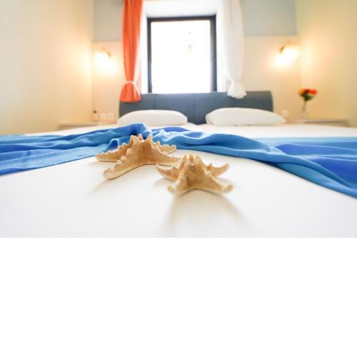 Dionisos Palms Apartments