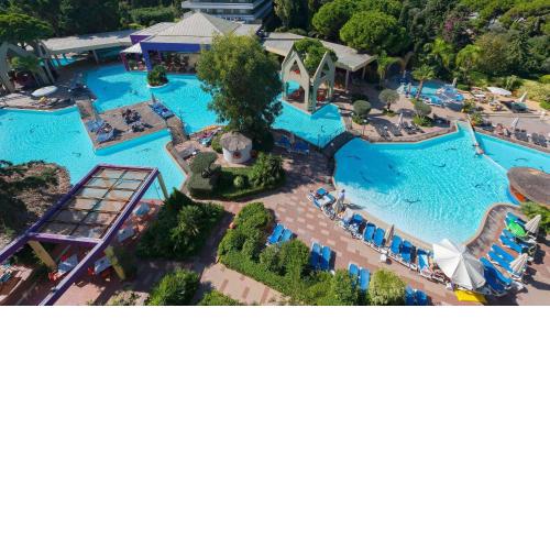 Dionysos Hotel