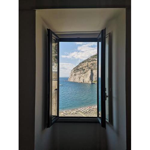 Dipintodazzurro, appartamento sul mare di Sorrento