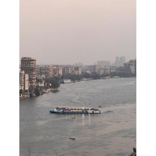 Diplomatic Tower - Nile street, Giza