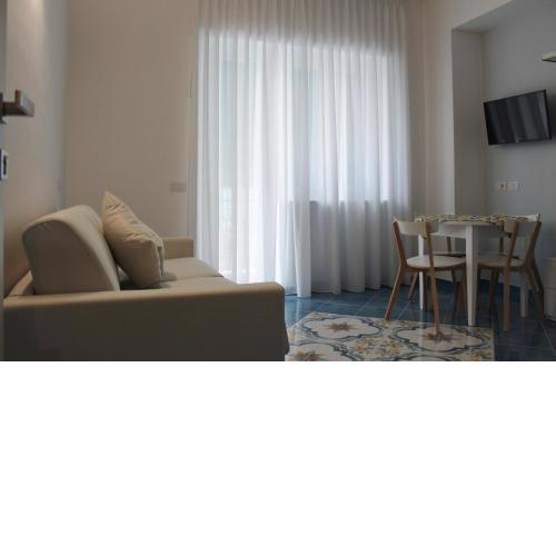 Divina Holiday - Apartments