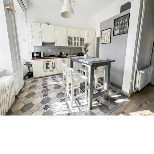 Dob Duplex Apartment
