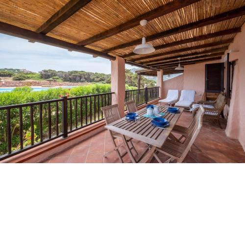 [Dolce Sposa] Swimming pool and private beach