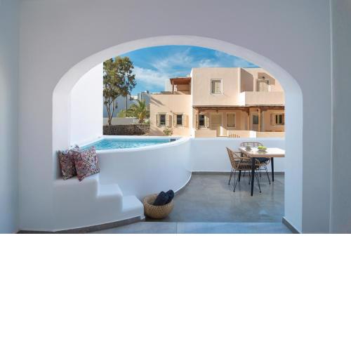 Dolce Suites
