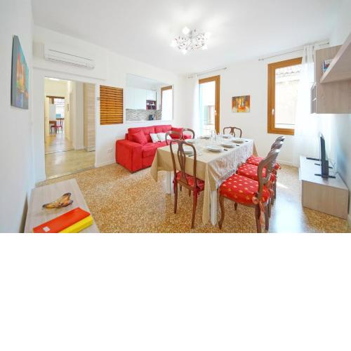 DolceVita Apartments N 372