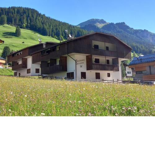 DOLOMITI GENZIANA