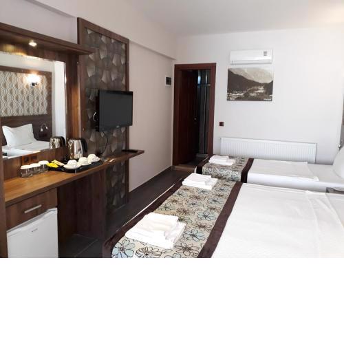 Dolphin Apart Hotel