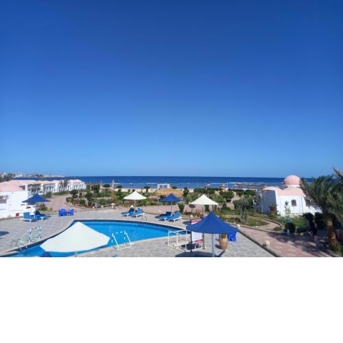 Dolphin Continental Hotel