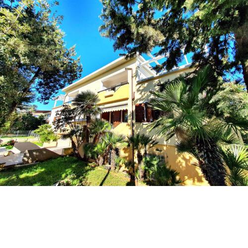 Dommos - Marinaway Apartments