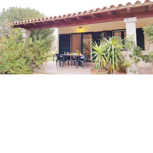 Dommos - Pareja Apartments