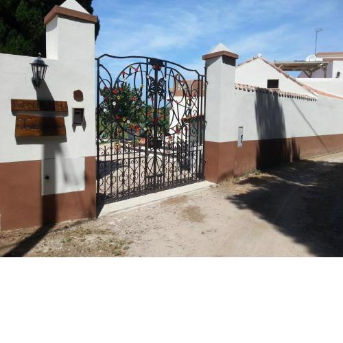 Domo Serra E Mesu