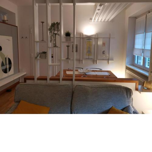 DOMUS B