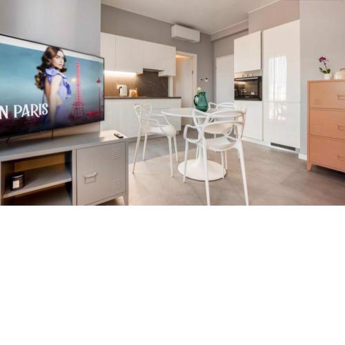 Domus Pyrus Apartments