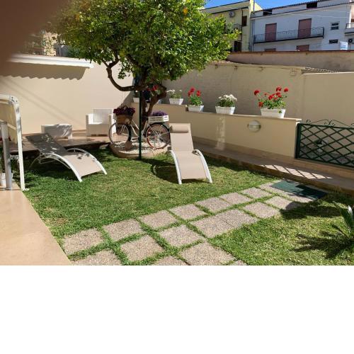 Don Francisco Rooms - TROPEA