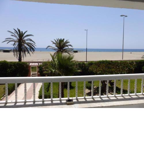 Don Paco - Front Line Of The Beach Apartment