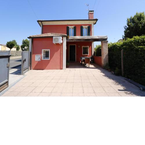 Donatella House