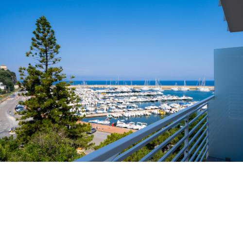 Donna Adriana Rooms