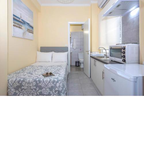 Doritas Studio in Corfu Old Town