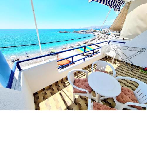 Dorothy's Seaview Apartment