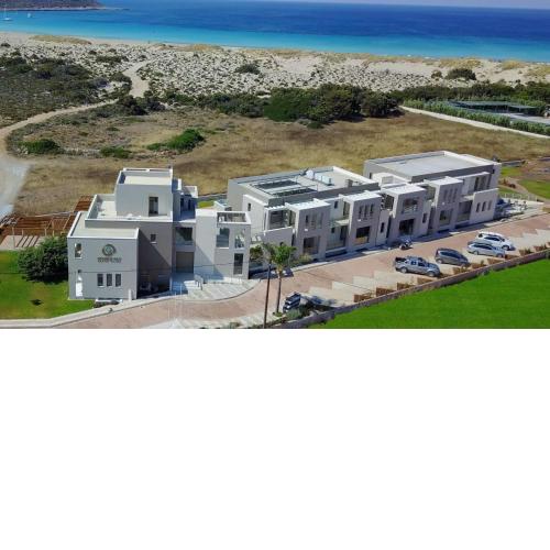 Double Bay Beach Hotel