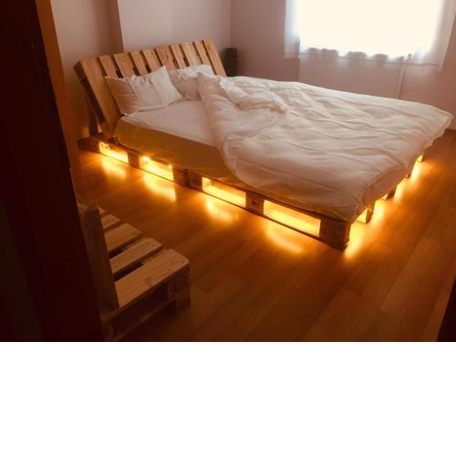 Double room with full orthopedic bed, Doppelzimmer, Двойная комната, Doble habitacion, Chambre double