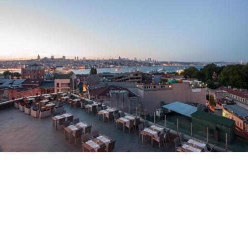DoubleTree by Hilton Istanbul - Sirkeci