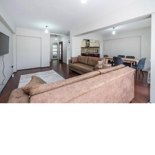 Downtown Bursa 2 bdrm apartment